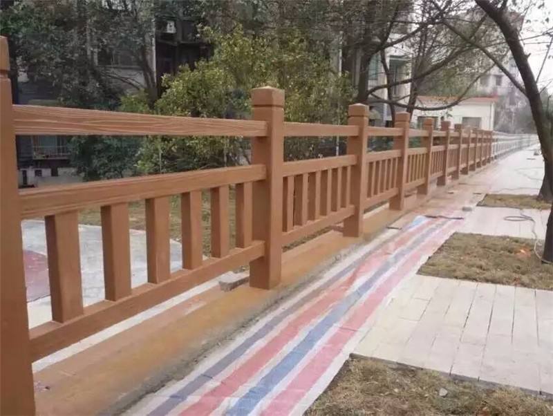 重庆仿木纹栏杆